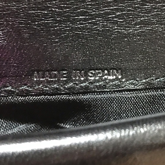 ‼️SOLD‼️DIOR Signature Compact Wallet 😍❤️‍🔥💛 - Picture 7 of 17